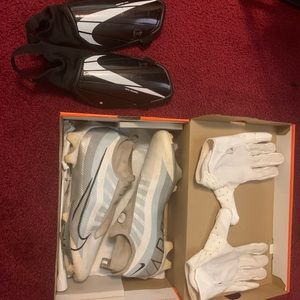 Nike Vapor Cleats + Nike Vapor Gloves + Nike Shin Guards